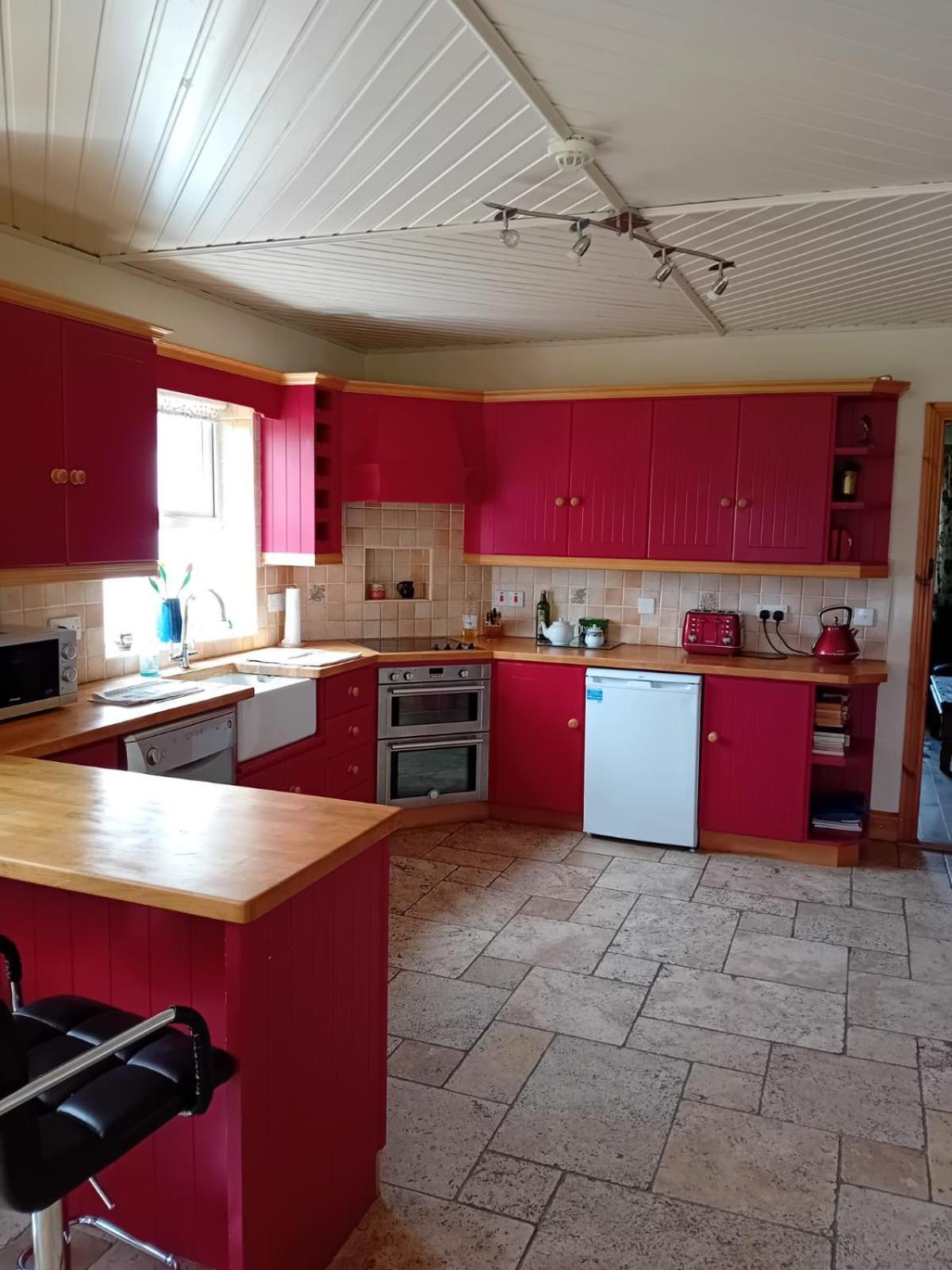 Katy Kellys Countryside Self Catering Cottage ロスコモン エクステリア 写真